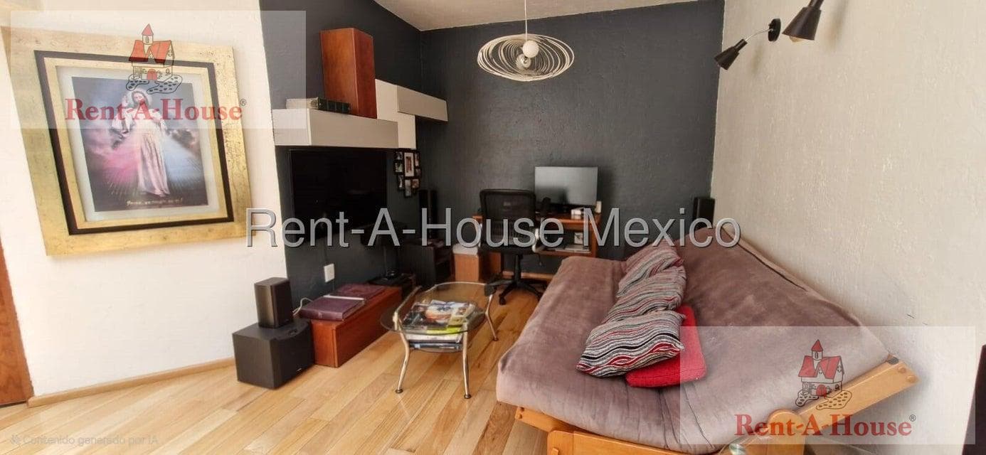 House for Sale in Cuajimalpa, Cuajimalpa de Morelos, CR 26-2574.