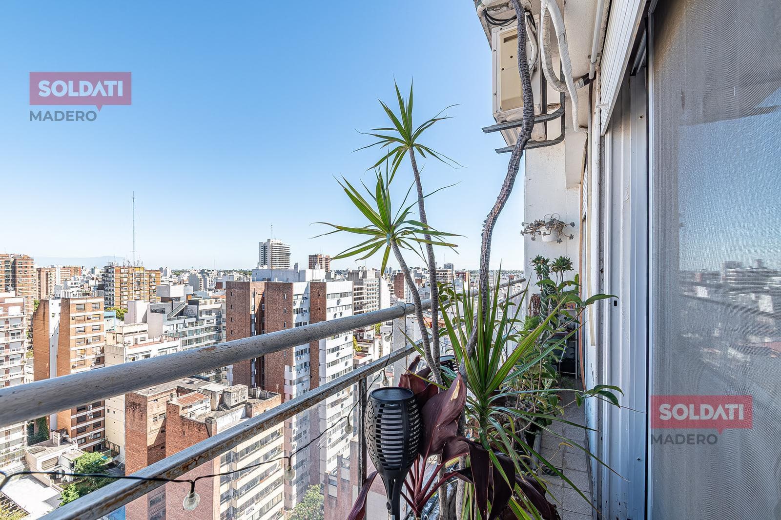 For Sale: 3-room apartment on a high floor with an open view and a garage