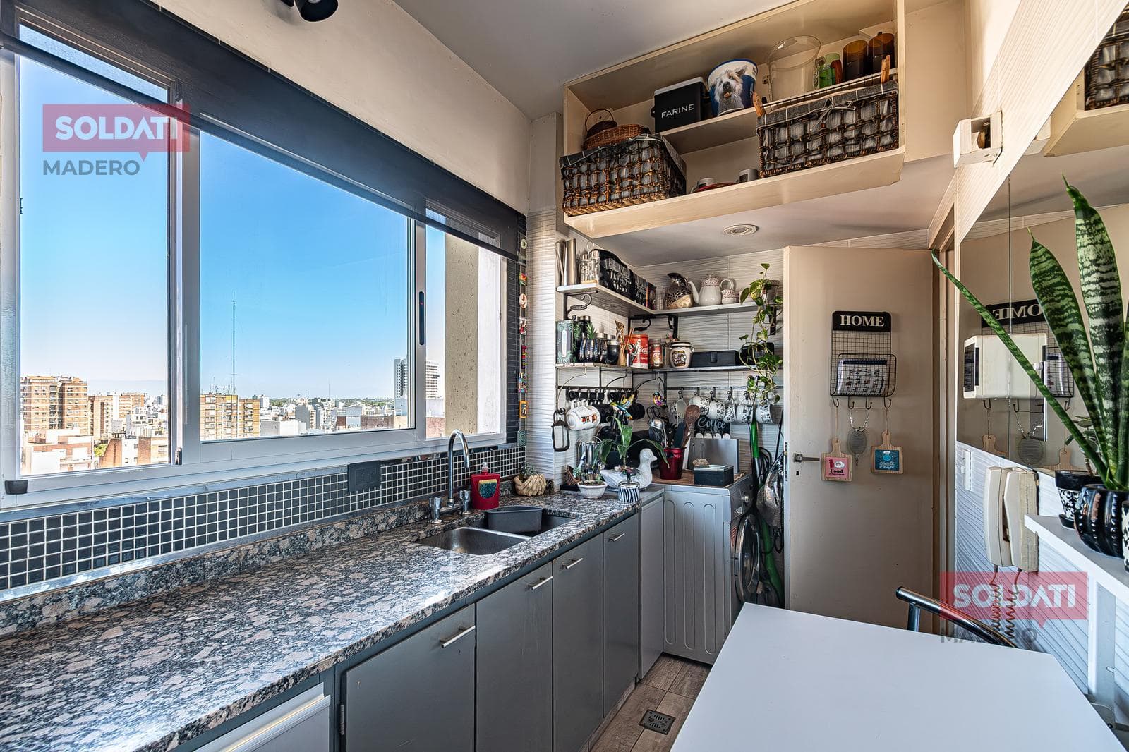 For Sale: 3-room apartment on a high floor with an open view and a garage