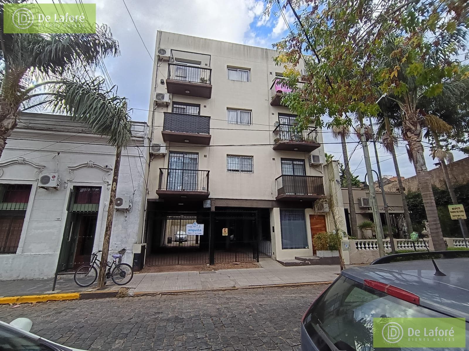 FOR RENT - Studio apartment in San Fernando with a terrace and garage
