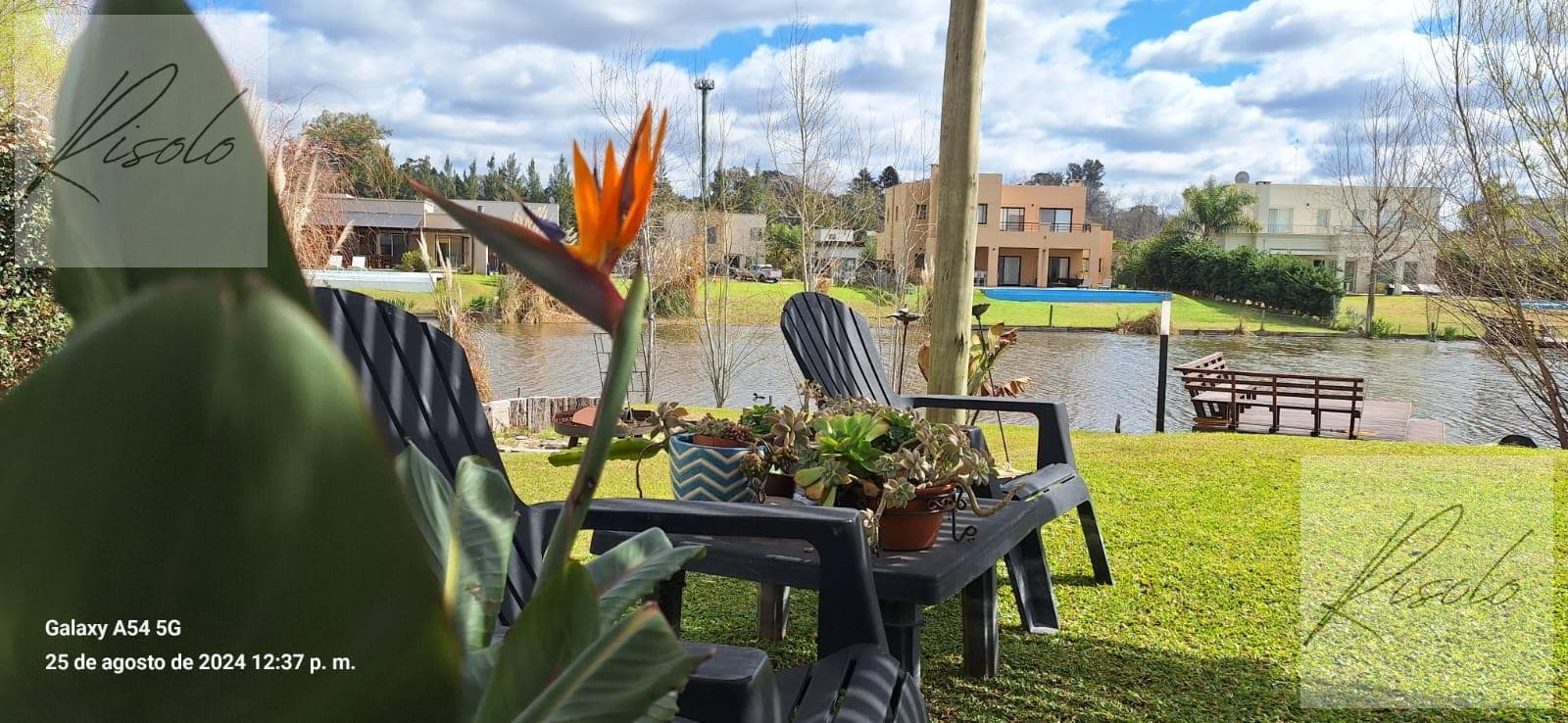 Spacious house for sale in Laguna, master suite on the ground floor, 3 bedrooms. Pool. Gated community, Escobar