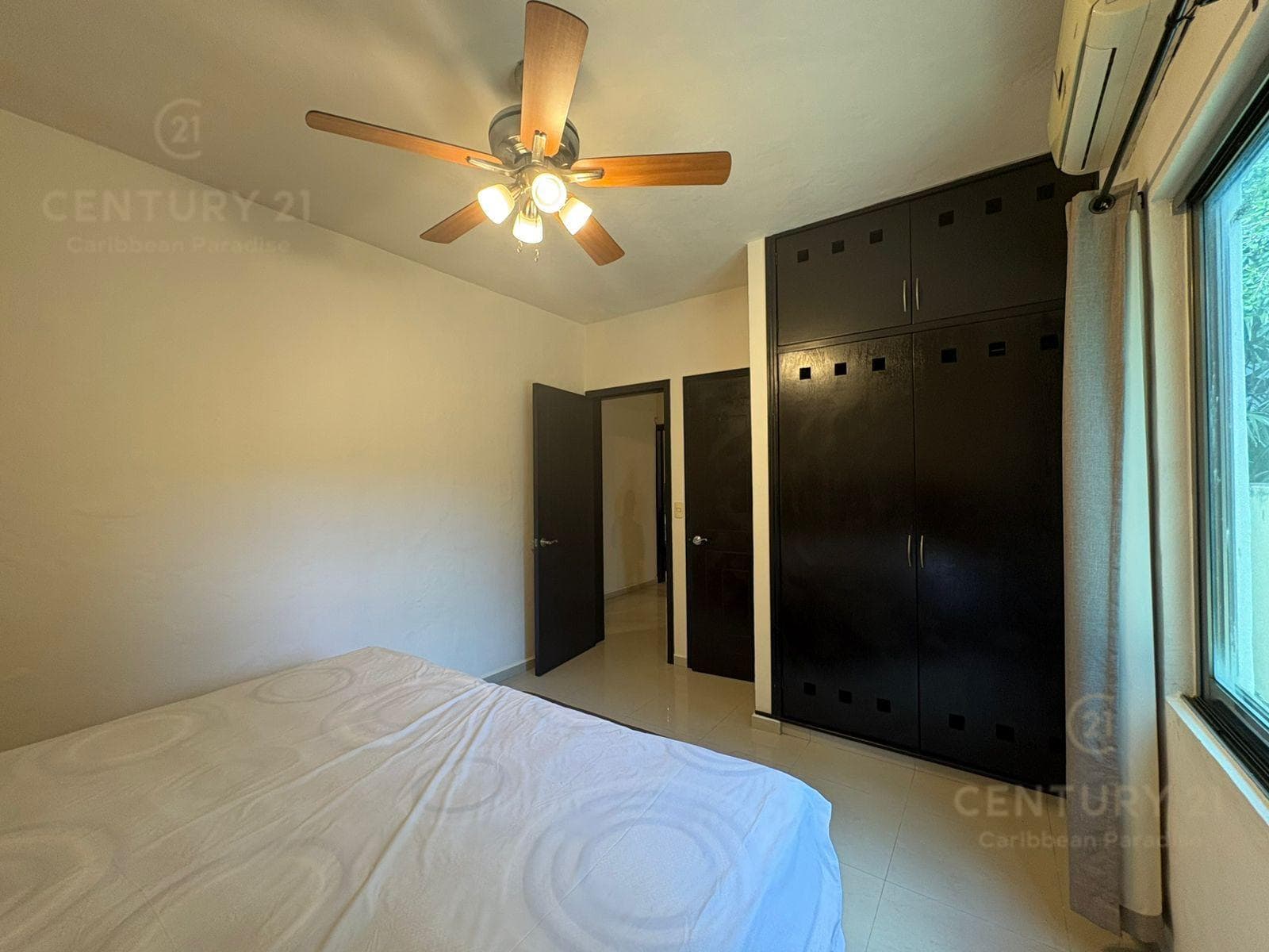 FURNISHED HOUSE FOR SALE IN BOSQUE REAL C4131