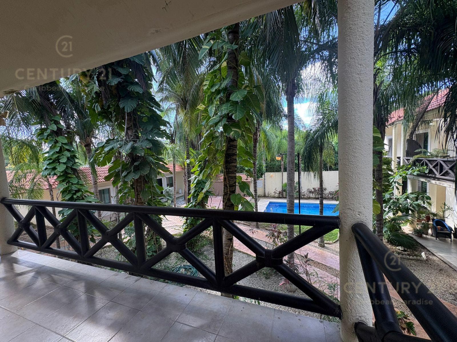 FURNISHED HOUSE FOR SALE IN BOSQUE REAL C4131