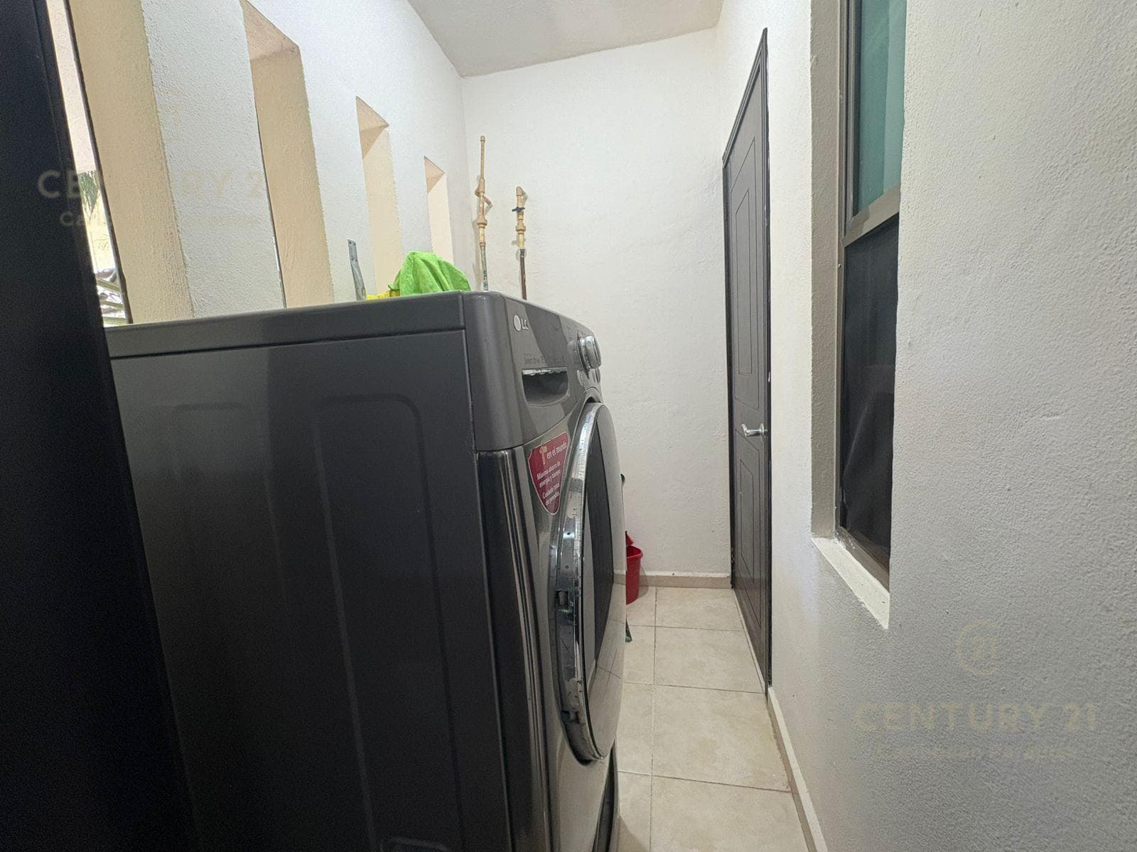 FURNISHED HOUSE FOR SALE IN BOSQUE REAL C4131