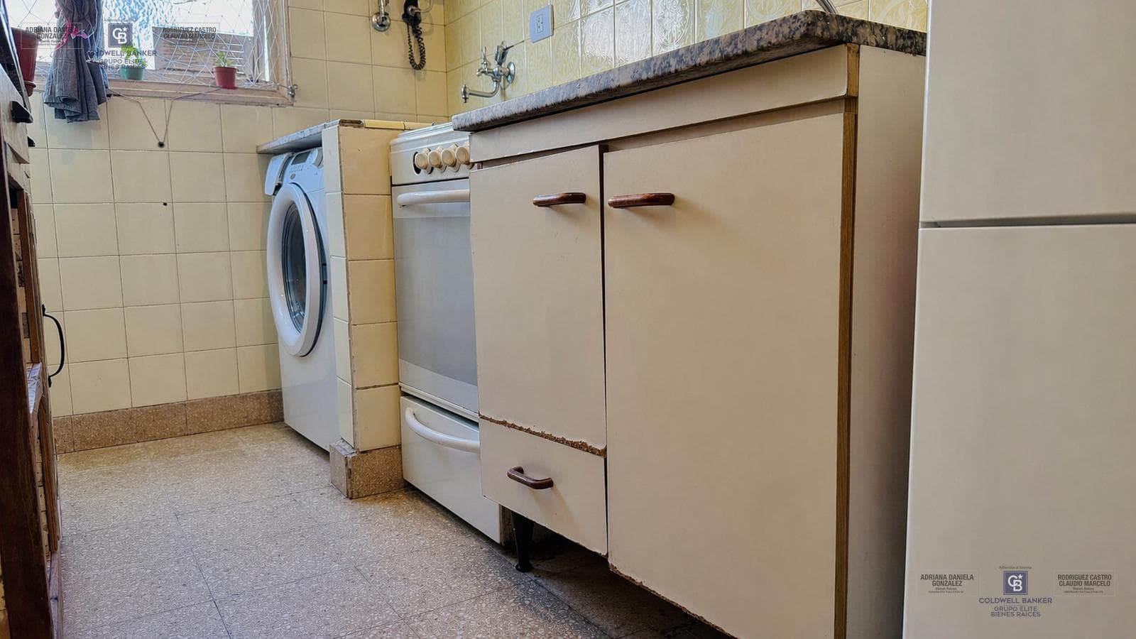 STUDIO APARTMENT FOR SALE IN SANTA FE AND PUEYRREDON