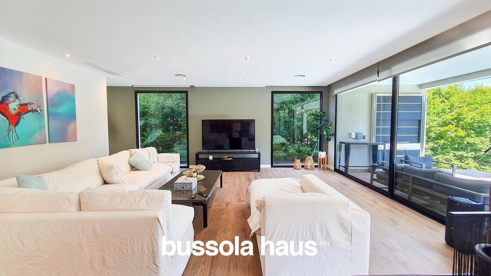 4-Bedroom Lakefront Home in Golf Nordelta