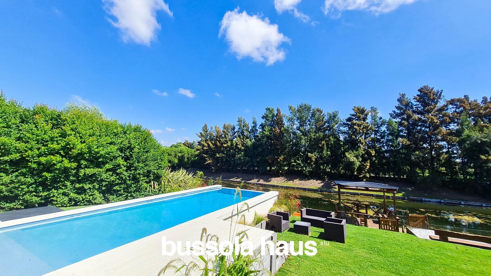4-Bedroom Lakefront Home in Golf Nordelta