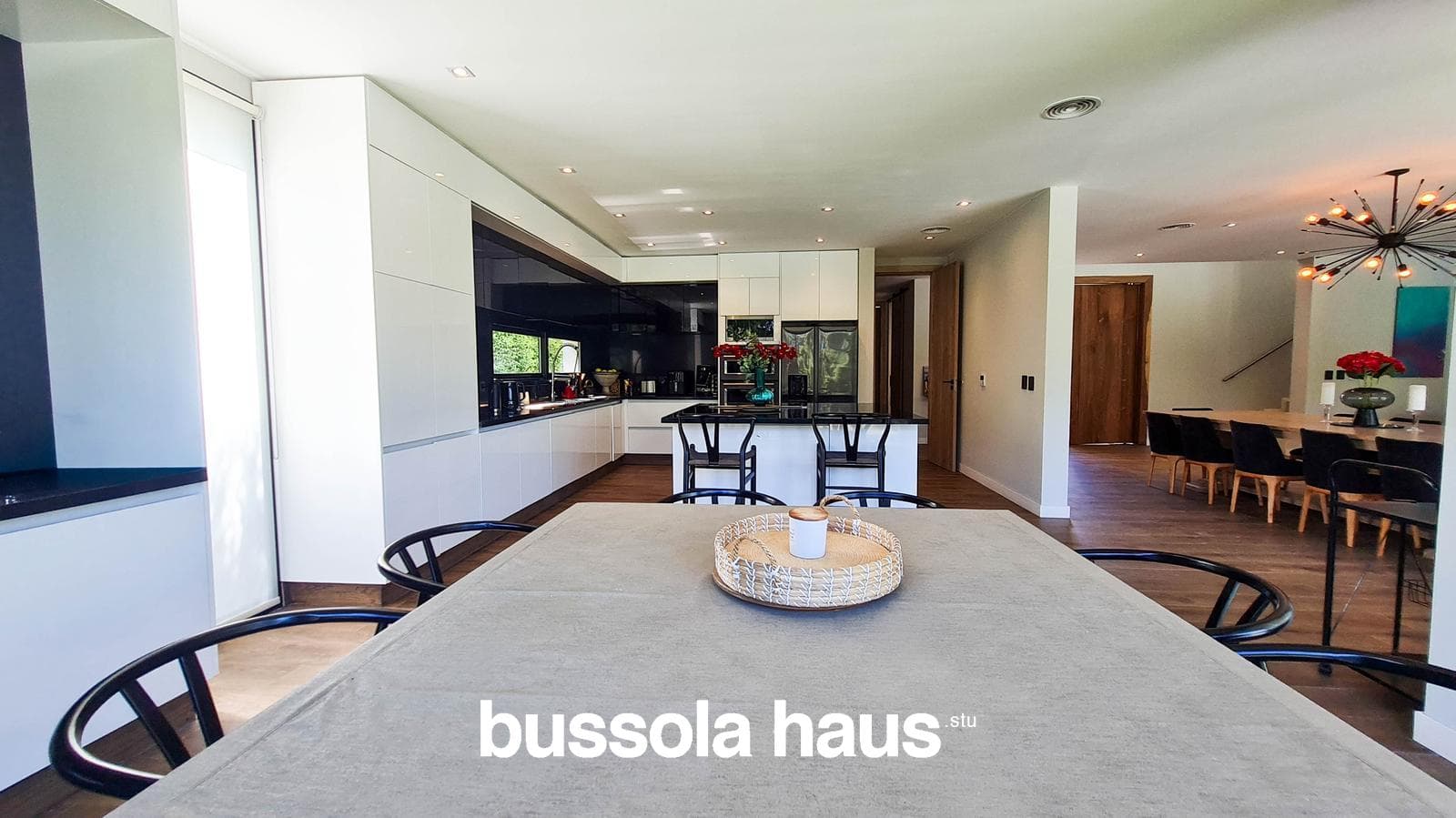 4-Bedroom Lakefront Home in Golf Nordelta