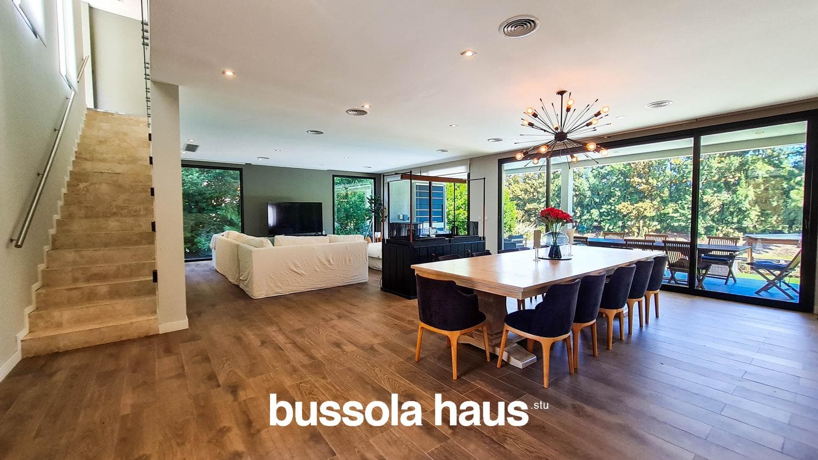4-Bedroom Lakefront Home in Golf Nordelta