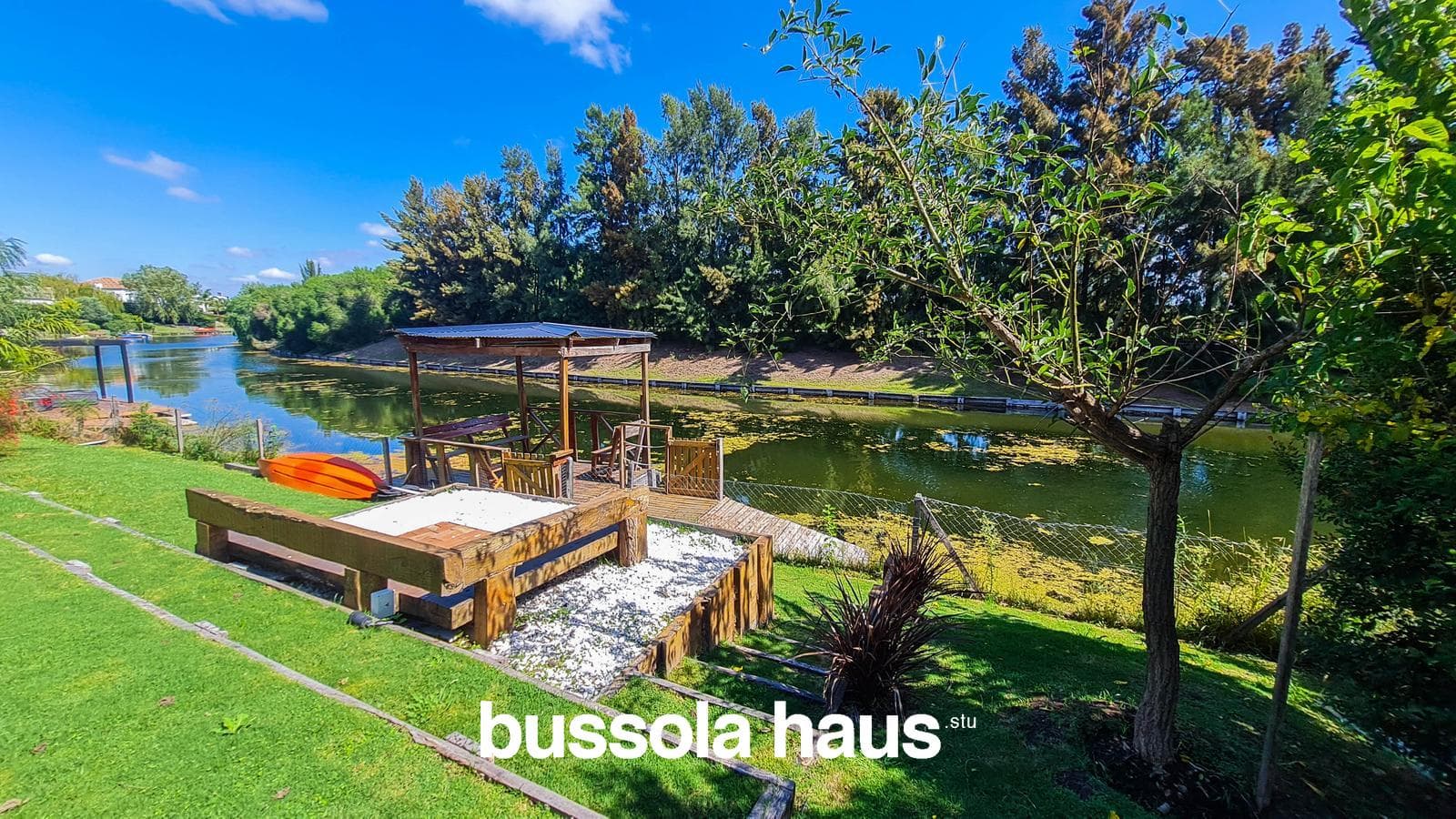 4-Bedroom Lakefront Home in Golf Nordelta