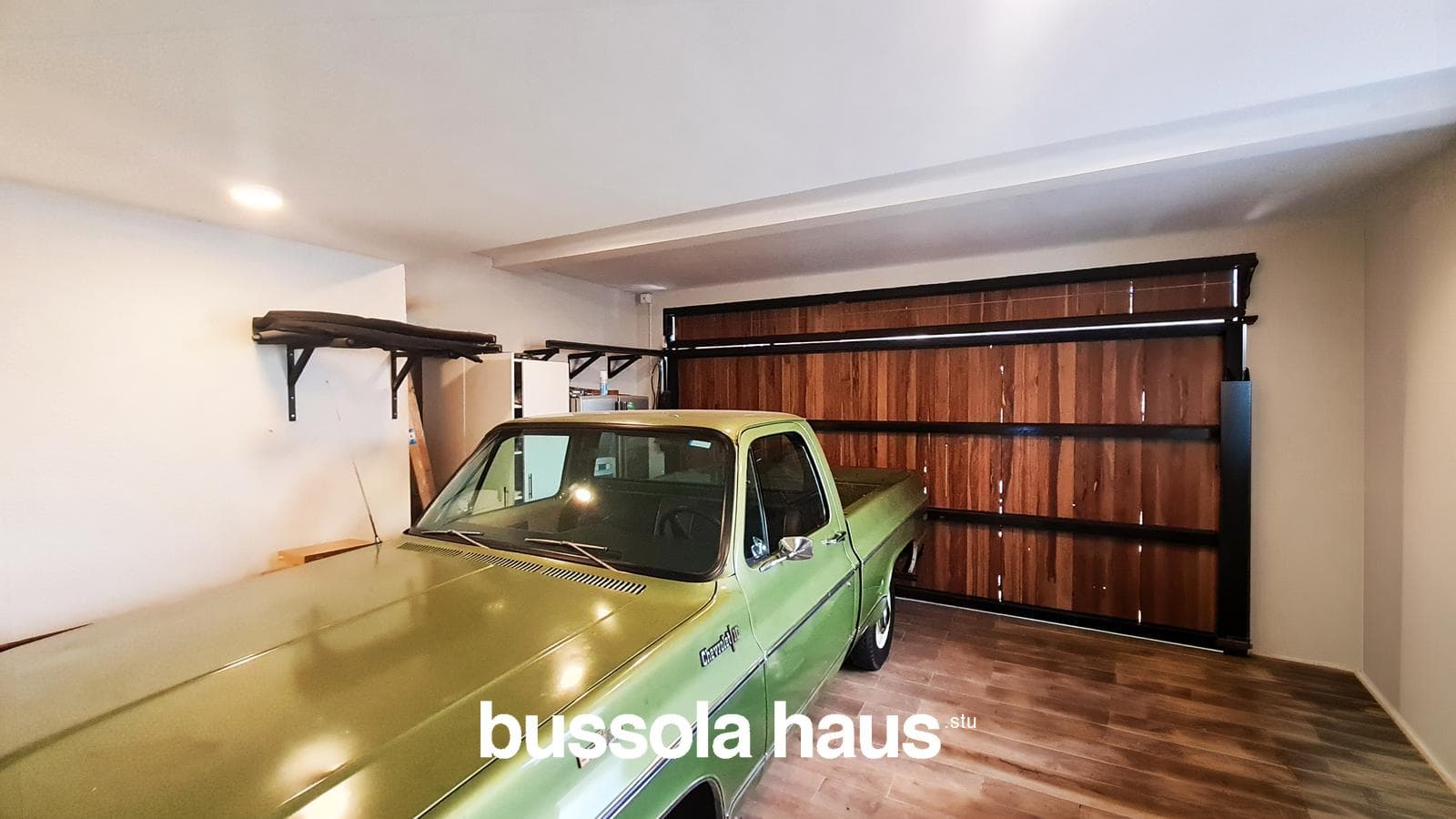 4-Bedroom Lakefront Home in Golf Nordelta