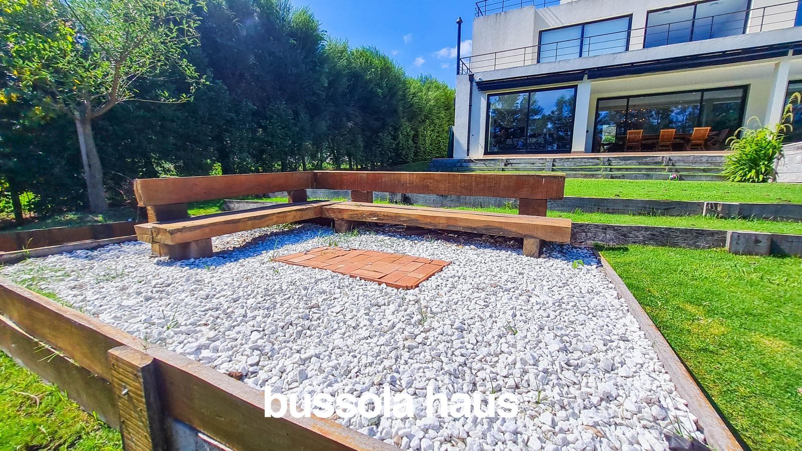 4-Bedroom Lakefront Home in Golf Nordelta