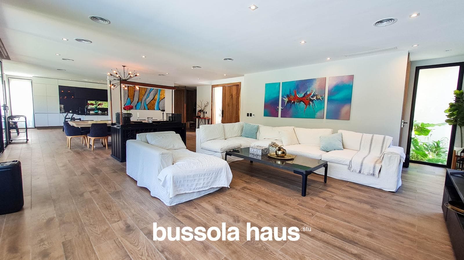 4-Bedroom Lakefront Home in Golf Nordelta