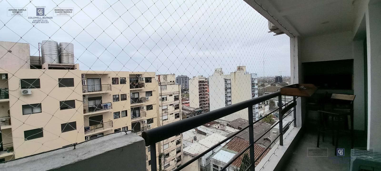 3-room apartment for sale with balcony in Downtown Avellaneda, including a garage