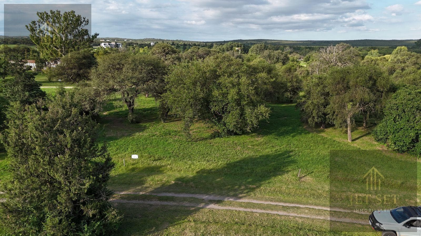 Land for SALE - Valle Del Golf