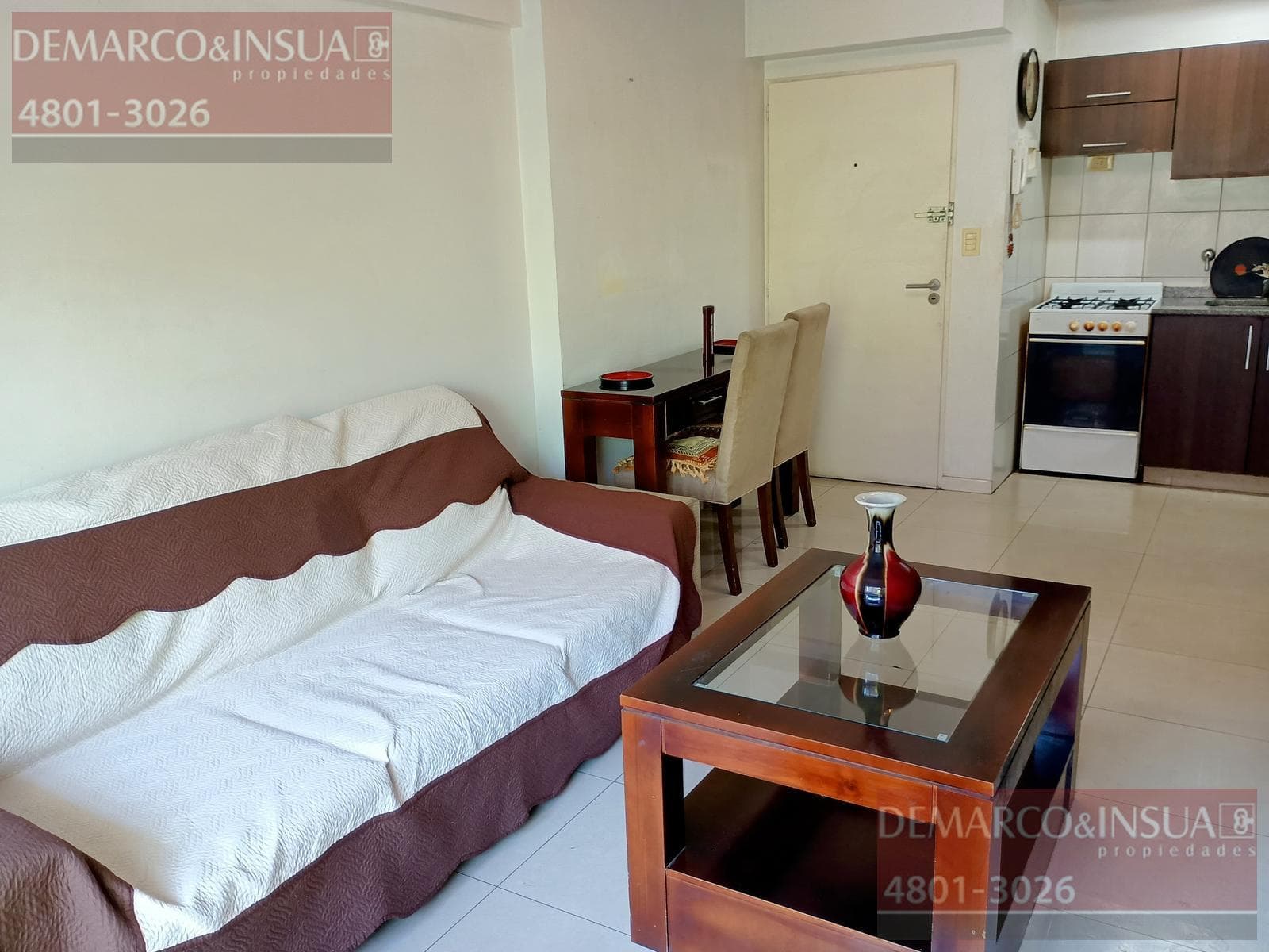 2-Room Apartment for Rent, Facing the Street with a Balcony, Fully Furnished in San Cristóbal