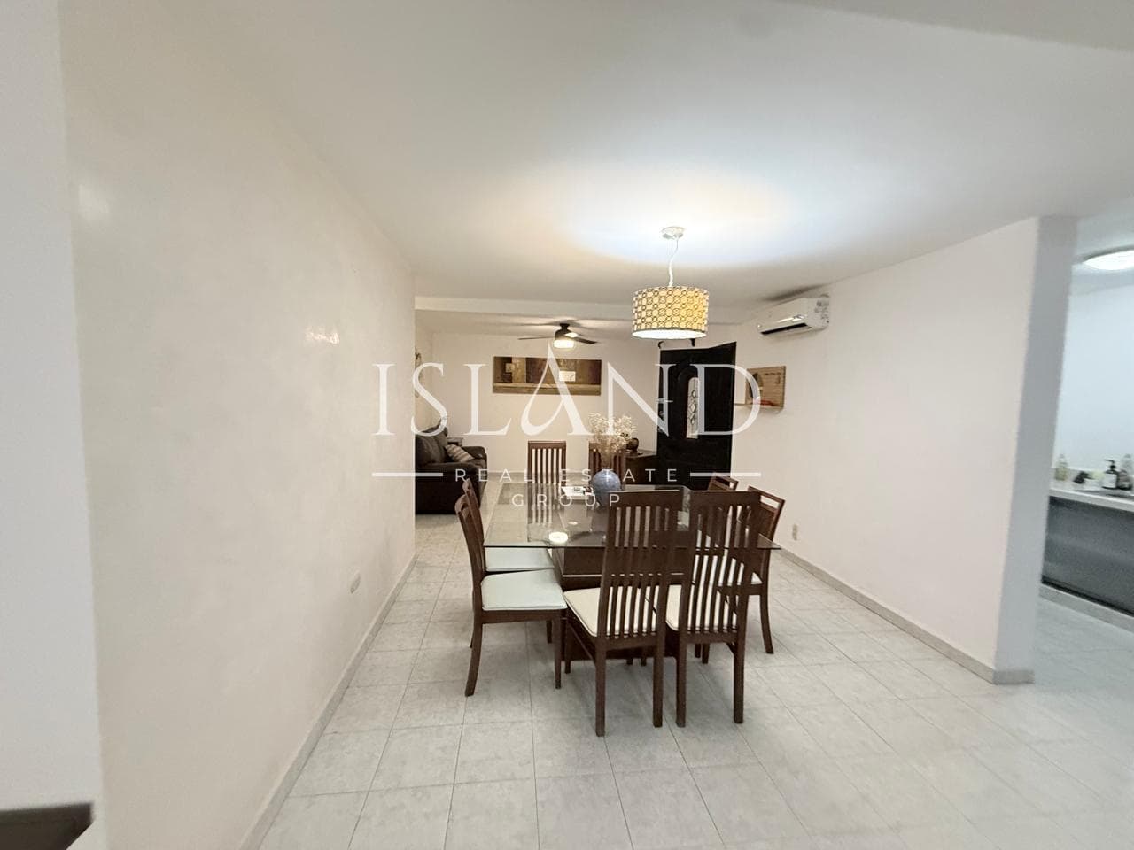 DEPARTAMENTO EN VENTA Y RENTA EN CANCÚN, SUPERMANZANA 15