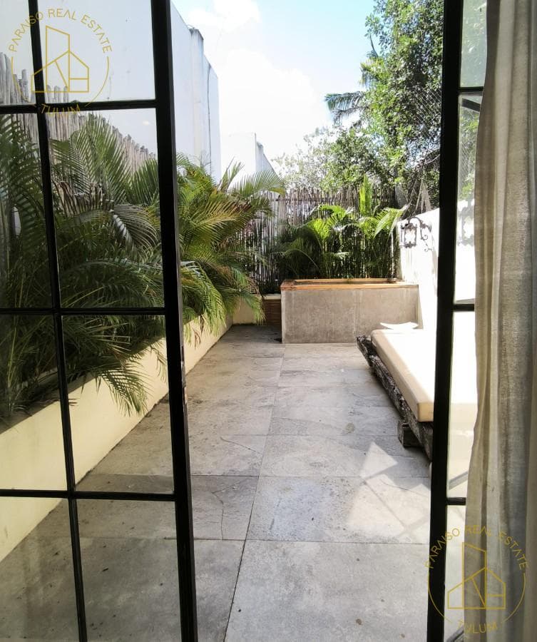 Colonial-style apartment, 1 bedroom with a private terrace and jacuzzi, available for long-term rent