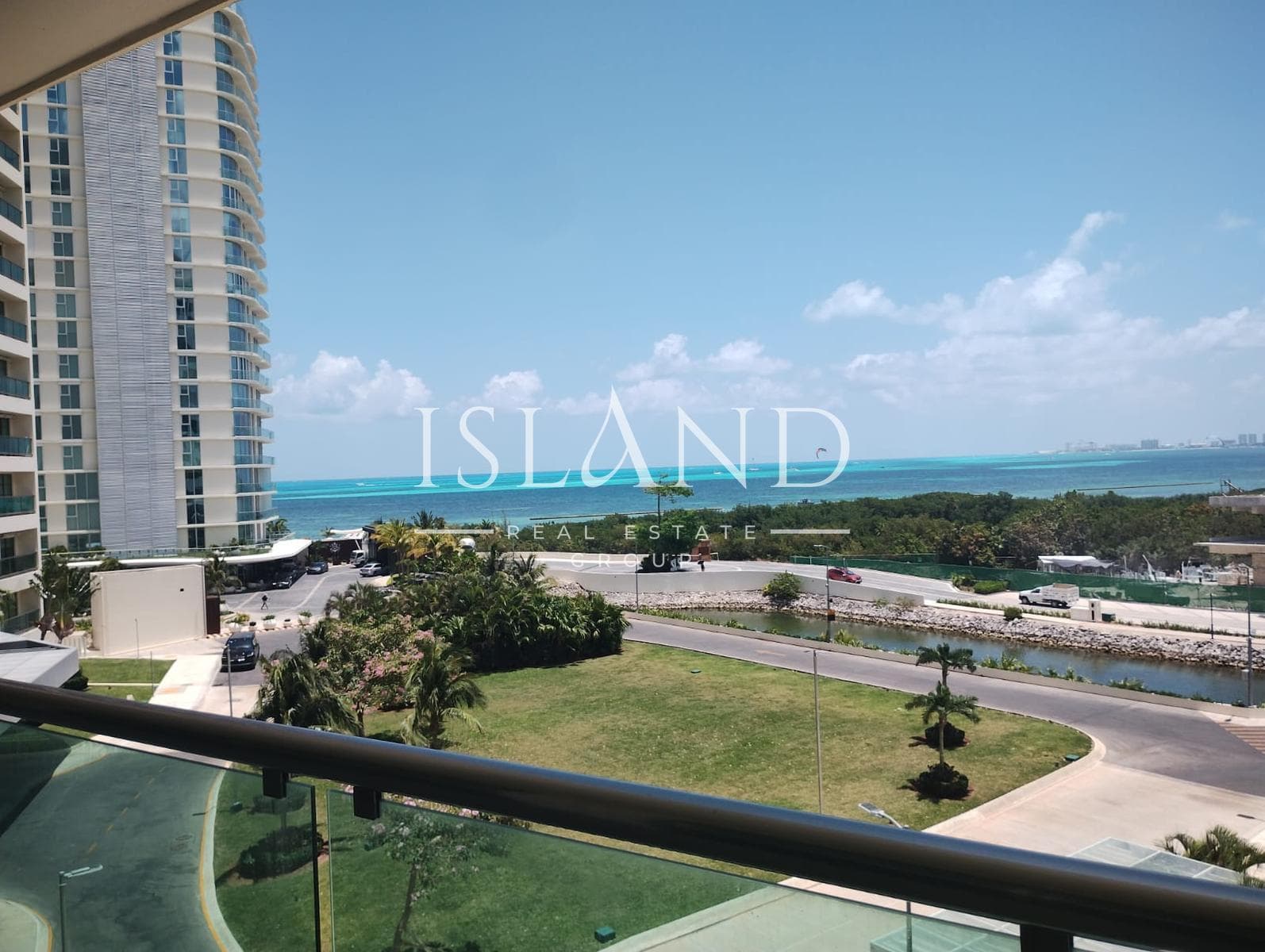 DEPARTAMENTO EN VENTA EN NOVO CANCUN