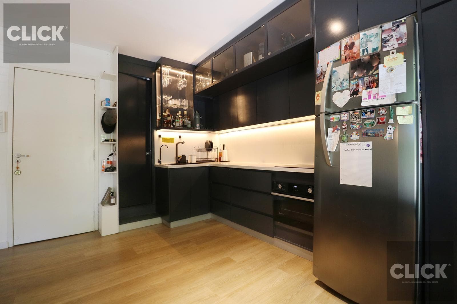 FOR SALE - 4-ROOM APARTMENT WITH TERRACE - RENOVATED - PALERMO SOHO
