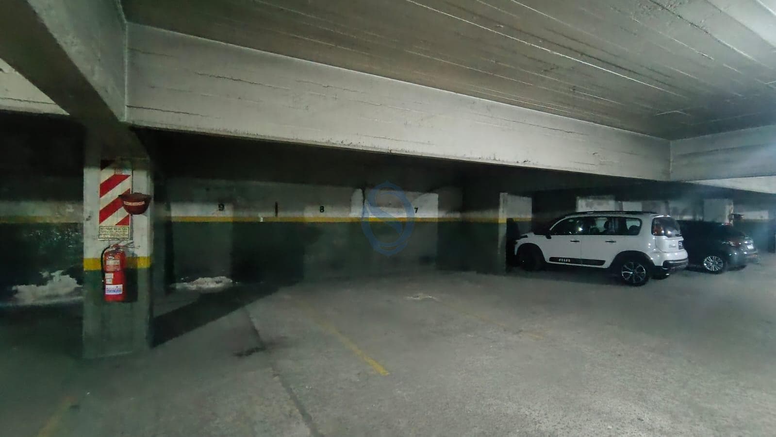 Cochera en Centro · vigilancia 24hs, Córdoba 1637