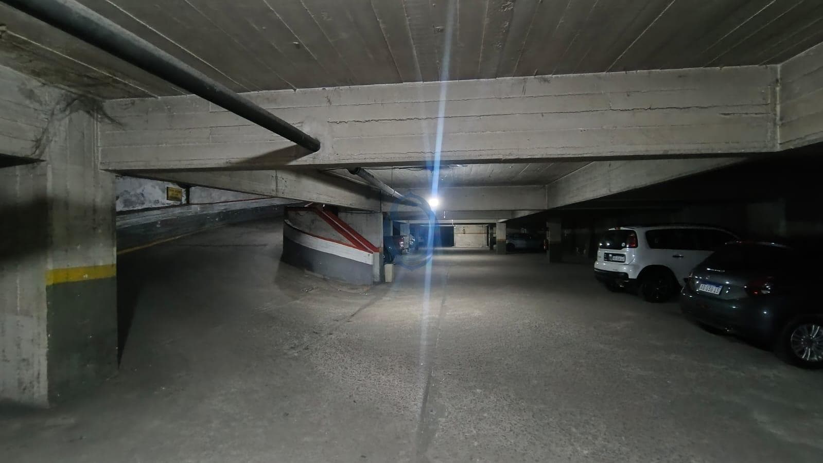 Cochera en Centro · vigilancia 24hs, Córdoba 1637