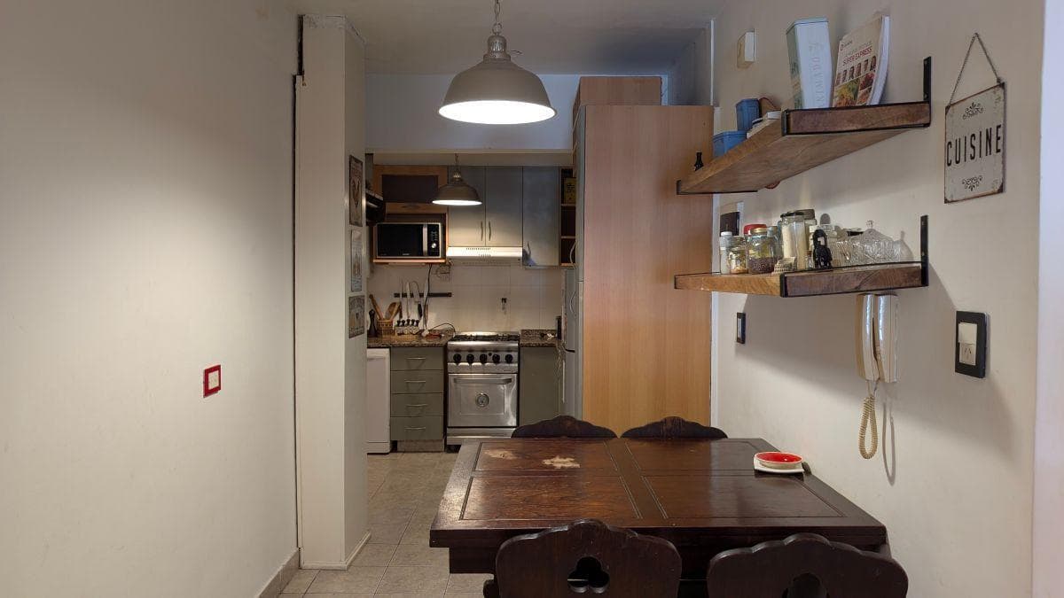 3-ROOM APARTMENT ON AV. LIBERTADOR WITH COVERED PARKING SPACE