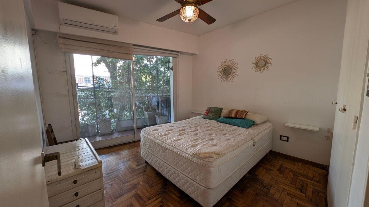 3-ROOM APARTMENT ON AV. LIBERTADOR WITH COVERED PARKING SPACE