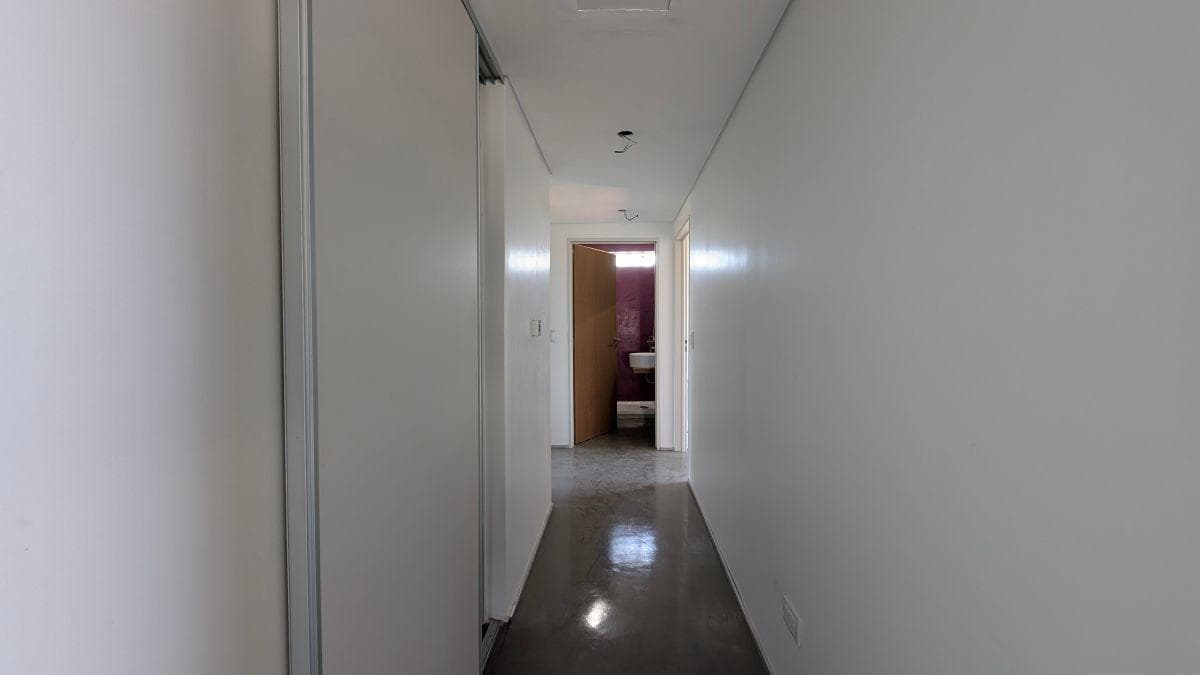 APARTMENT WITH ITS OWN TERRACE, BALCONY, AND GARAGE—TOTALING 165 M2—IN FLORIDA ESTE