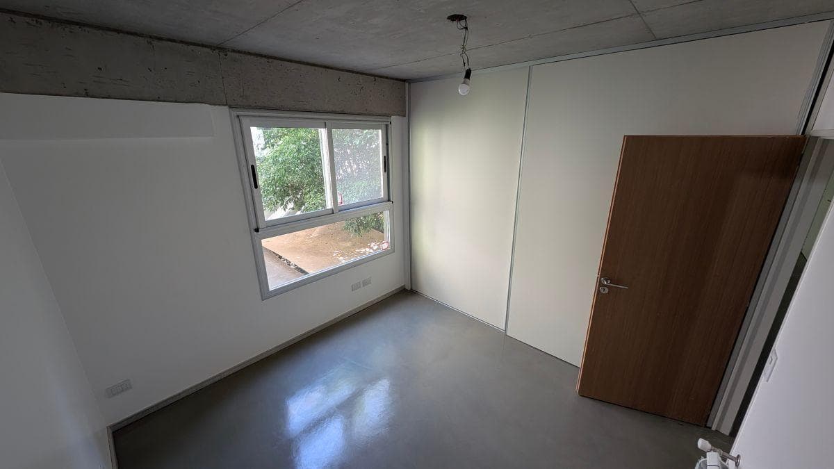 BRAND-NEW APARTMENT WITH GARAGE AND BALCONY, 60 M2 IN FLORIDA
