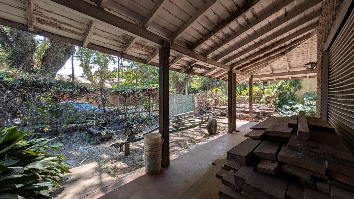 5-ROOM HOUSE WITH GARDEN IN TIGRE, IN NEED OF RENOVATION
