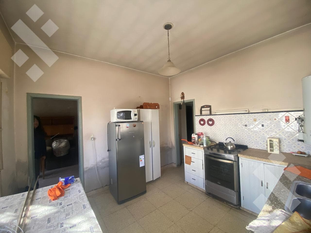 TWO HOUSES FOR SALE | LOT SUITABLE FOR DEVELOPMENT | JUAN BENIGAR 300 | NEUQUÉN