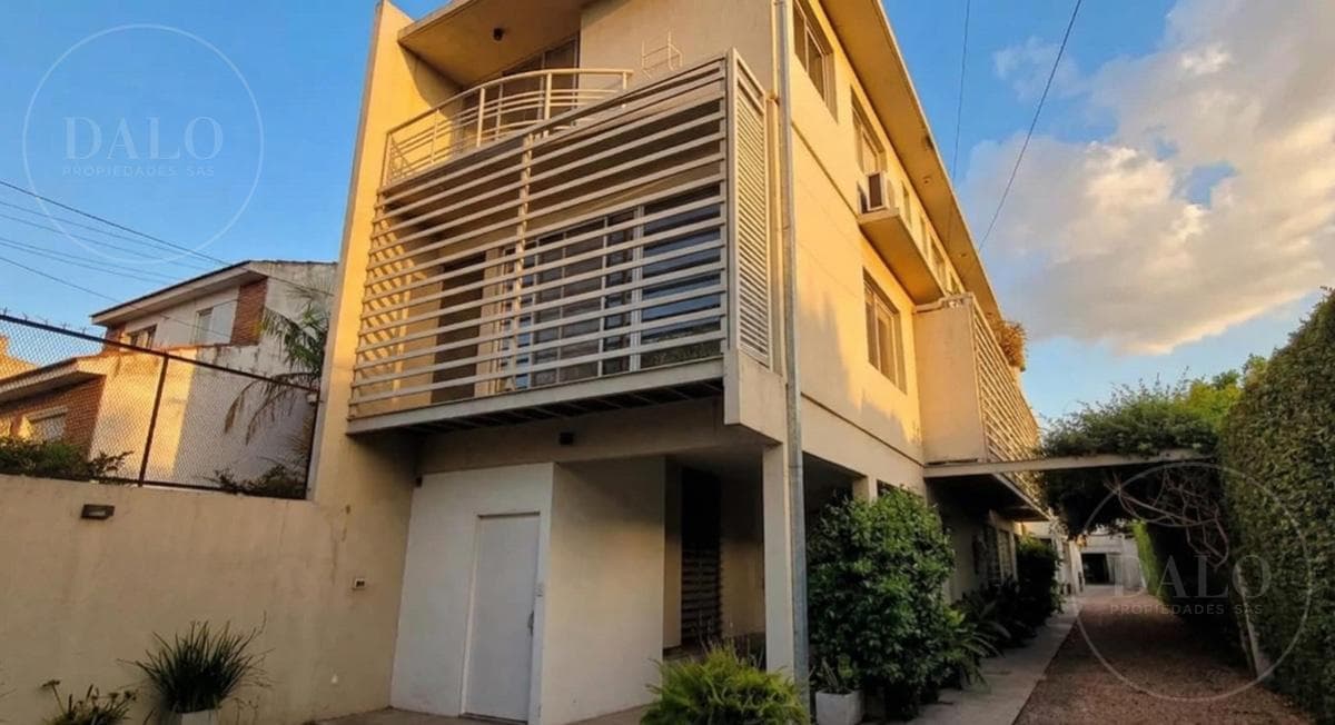 Brand-new 2-room apartment for sale in Olivos