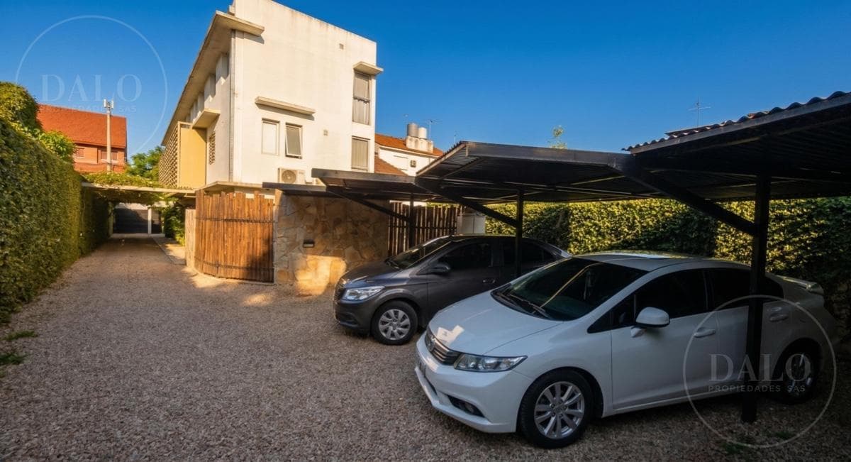 Brand-new 2-room apartment for sale in Olivos