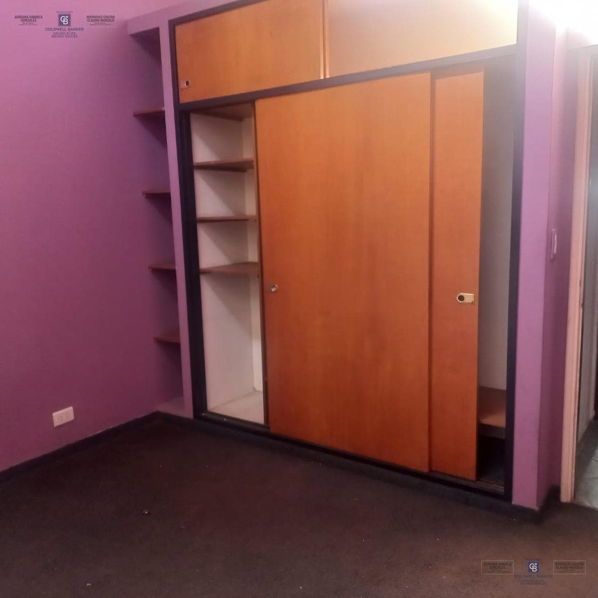 House for sale: 7 rooms, pool, grill, garage