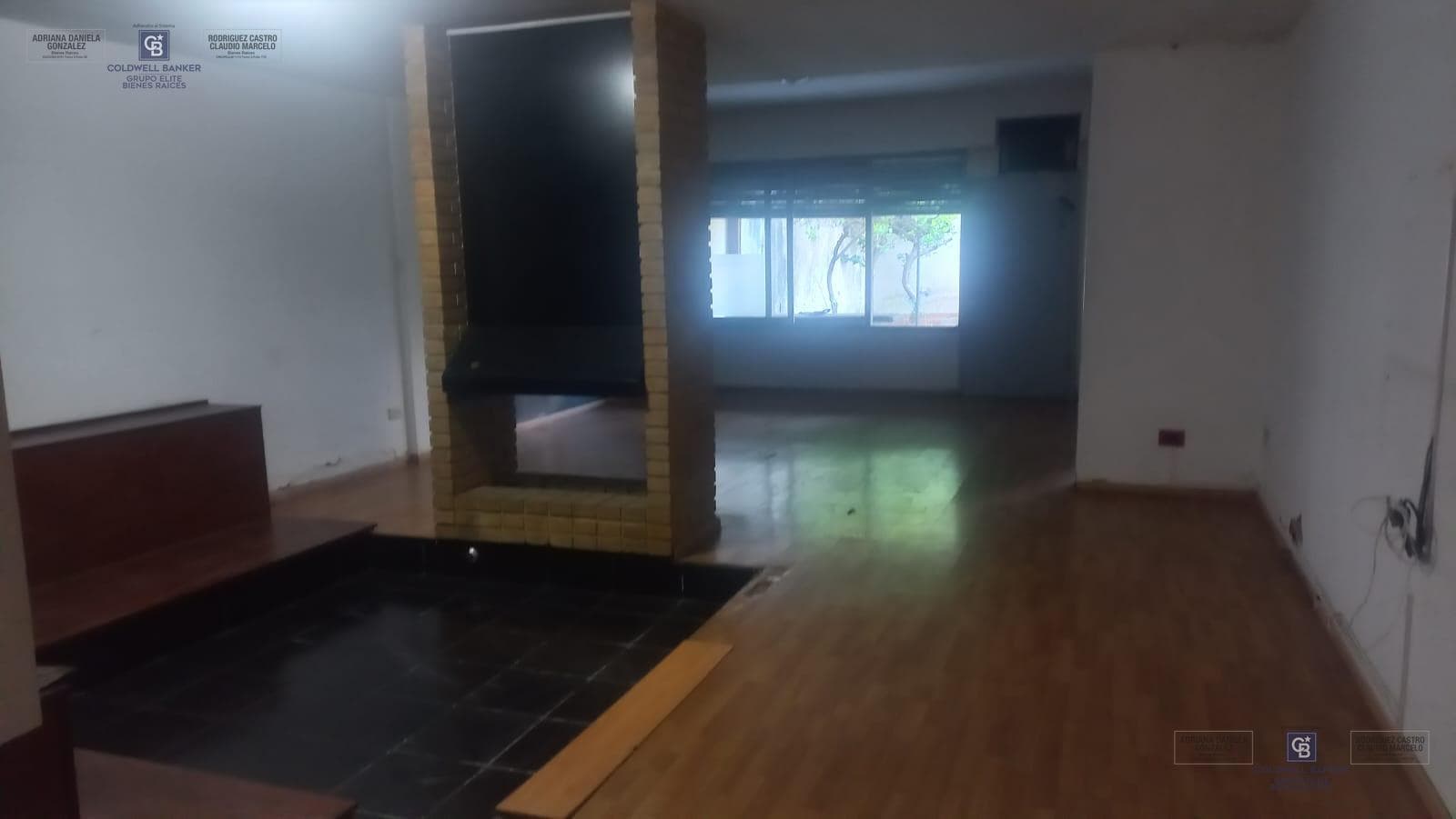 House for sale: 7 rooms, pool, grill, garage