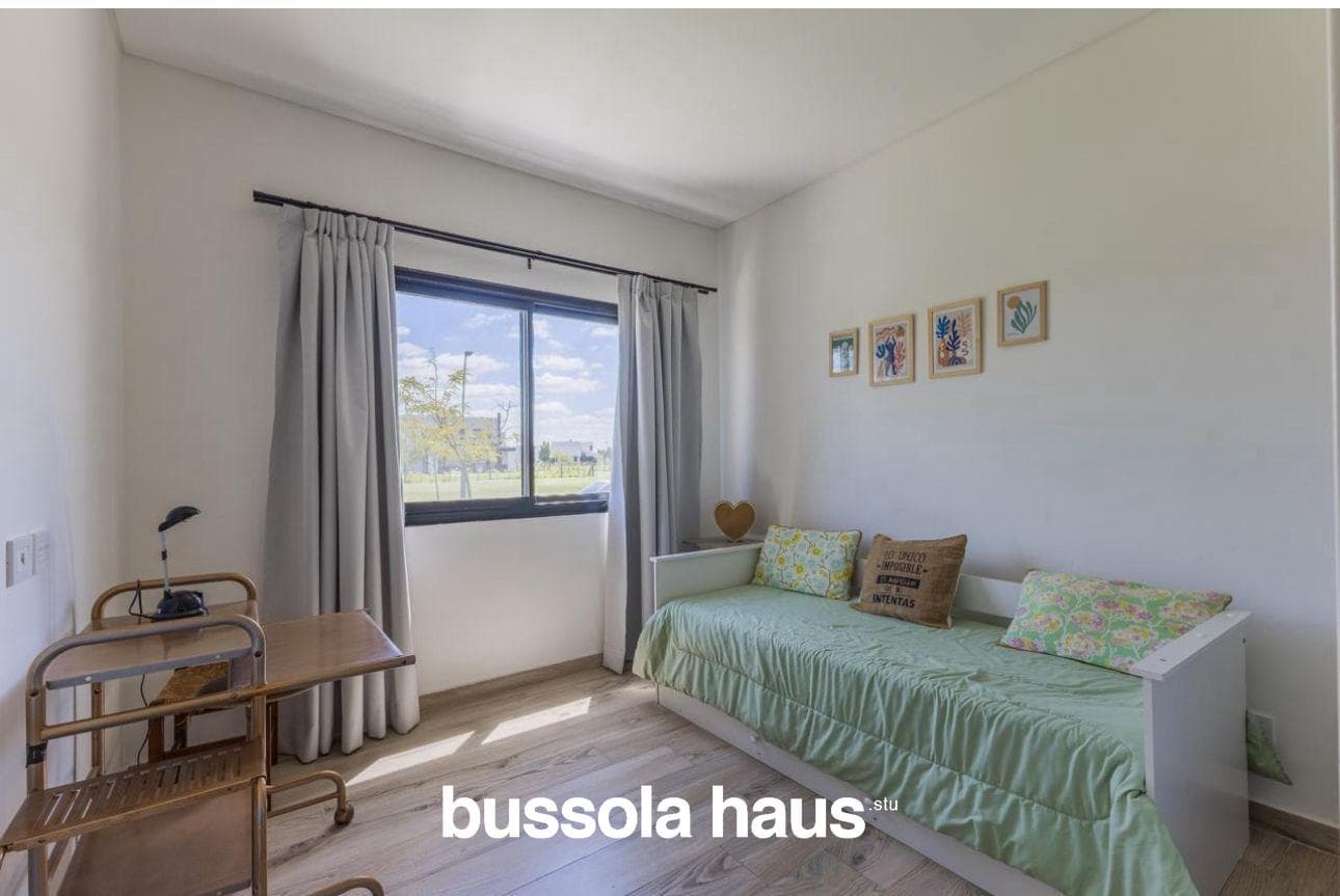 5-room house for annual rent in Riberas Puertos