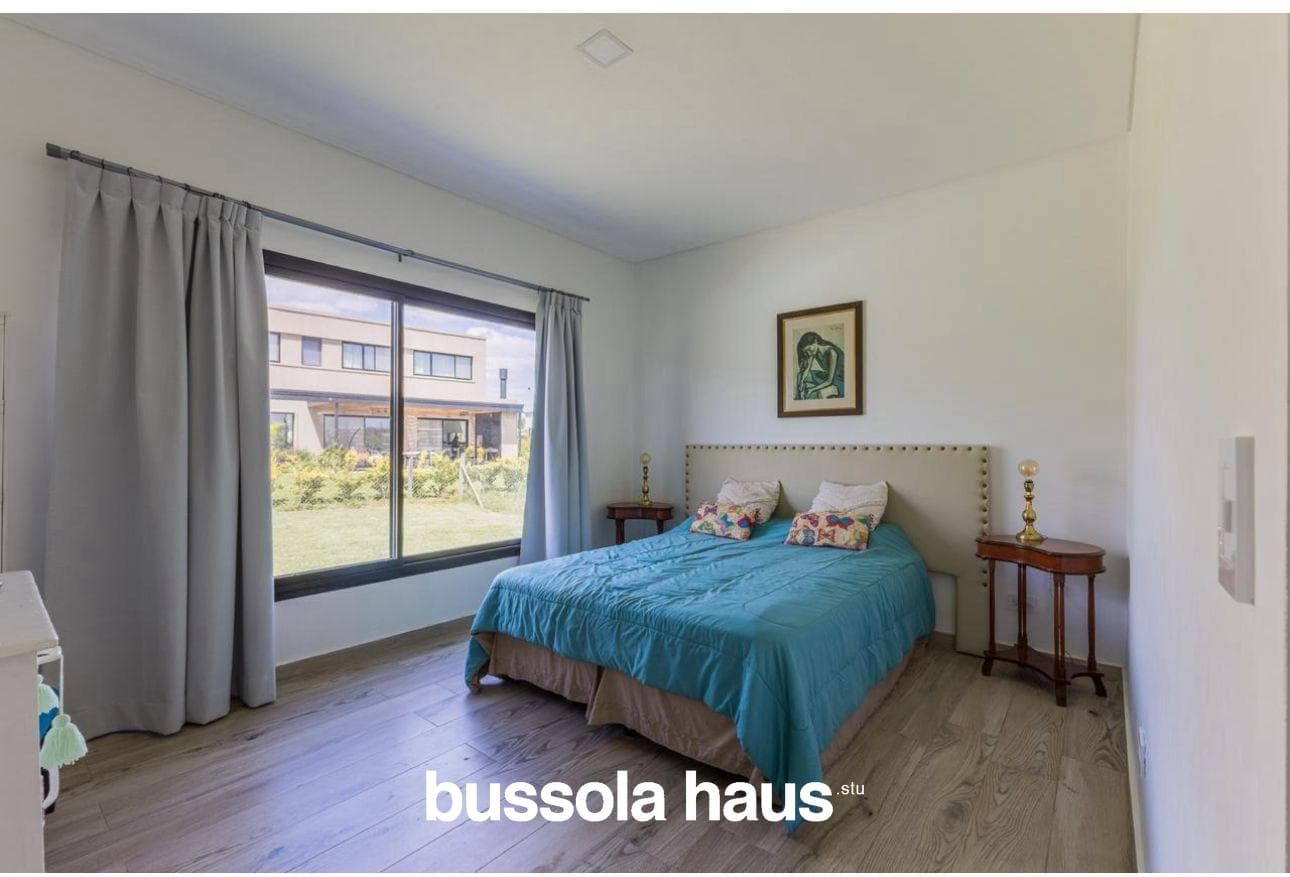 5-room house for annual rent in Riberas Puertos