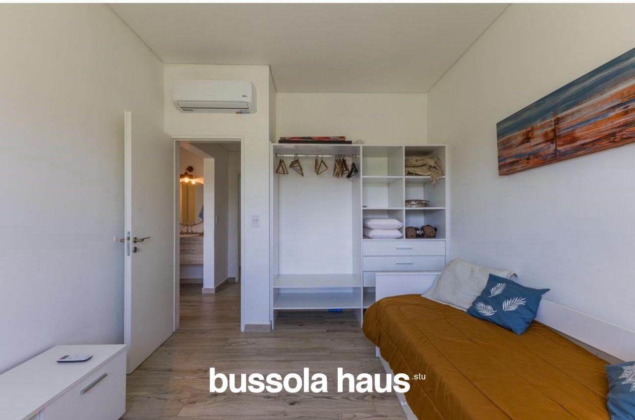 5-room house for annual rent in Riberas Puertos
