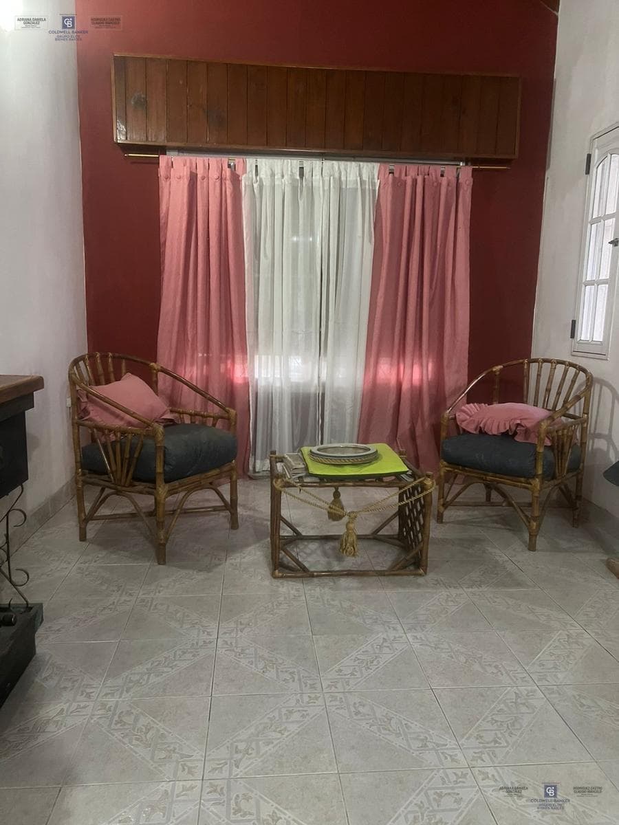 House for Sale in Ezpeleta Oeste
