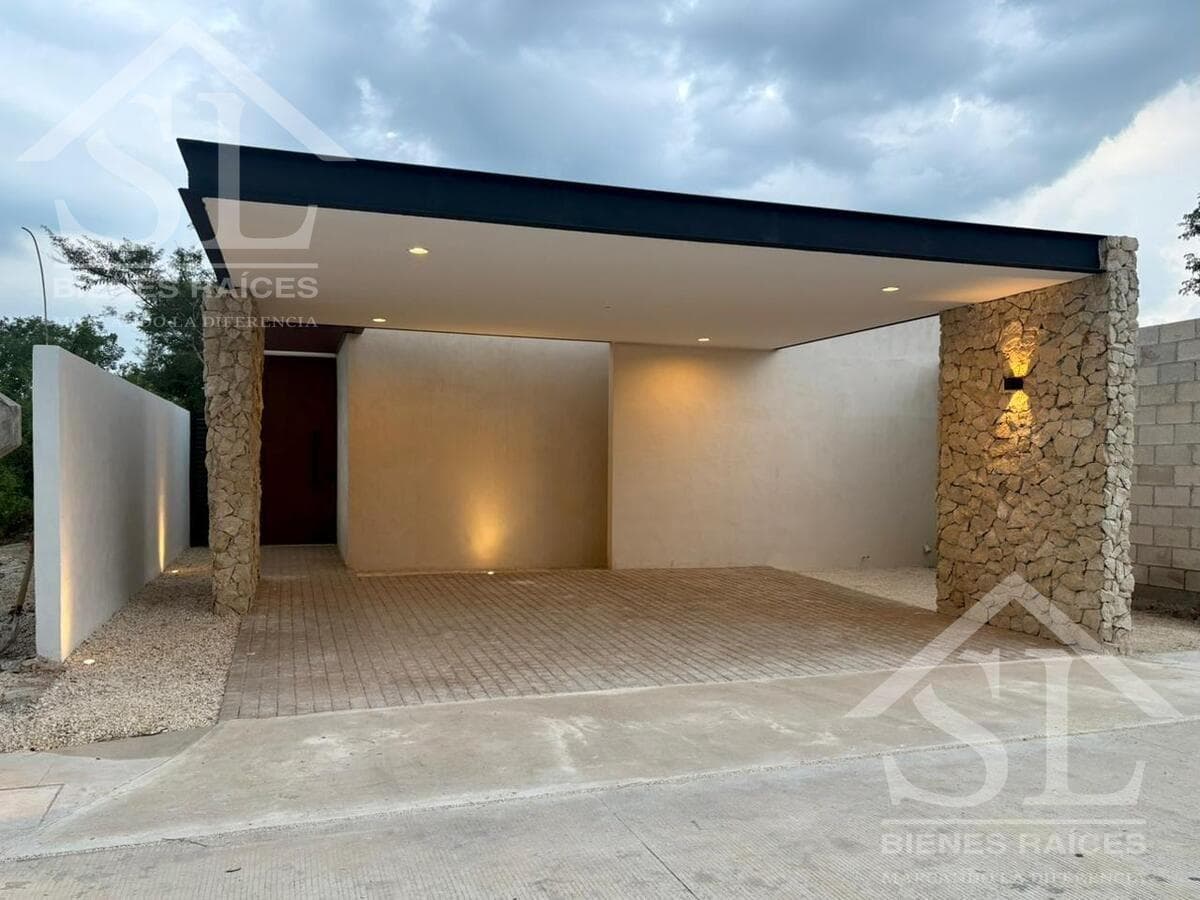 3-bedroom house in Privada Residencial, Conkal, Yucatán.
