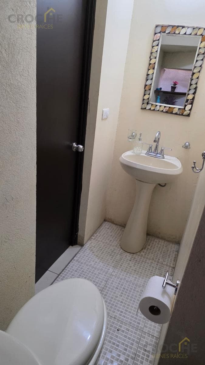HOUSE FOR SALE IN COLONIA 2 DE ABRIL, NEAR AV. AMÉRICAS, XALAPA, VERACRUZ
