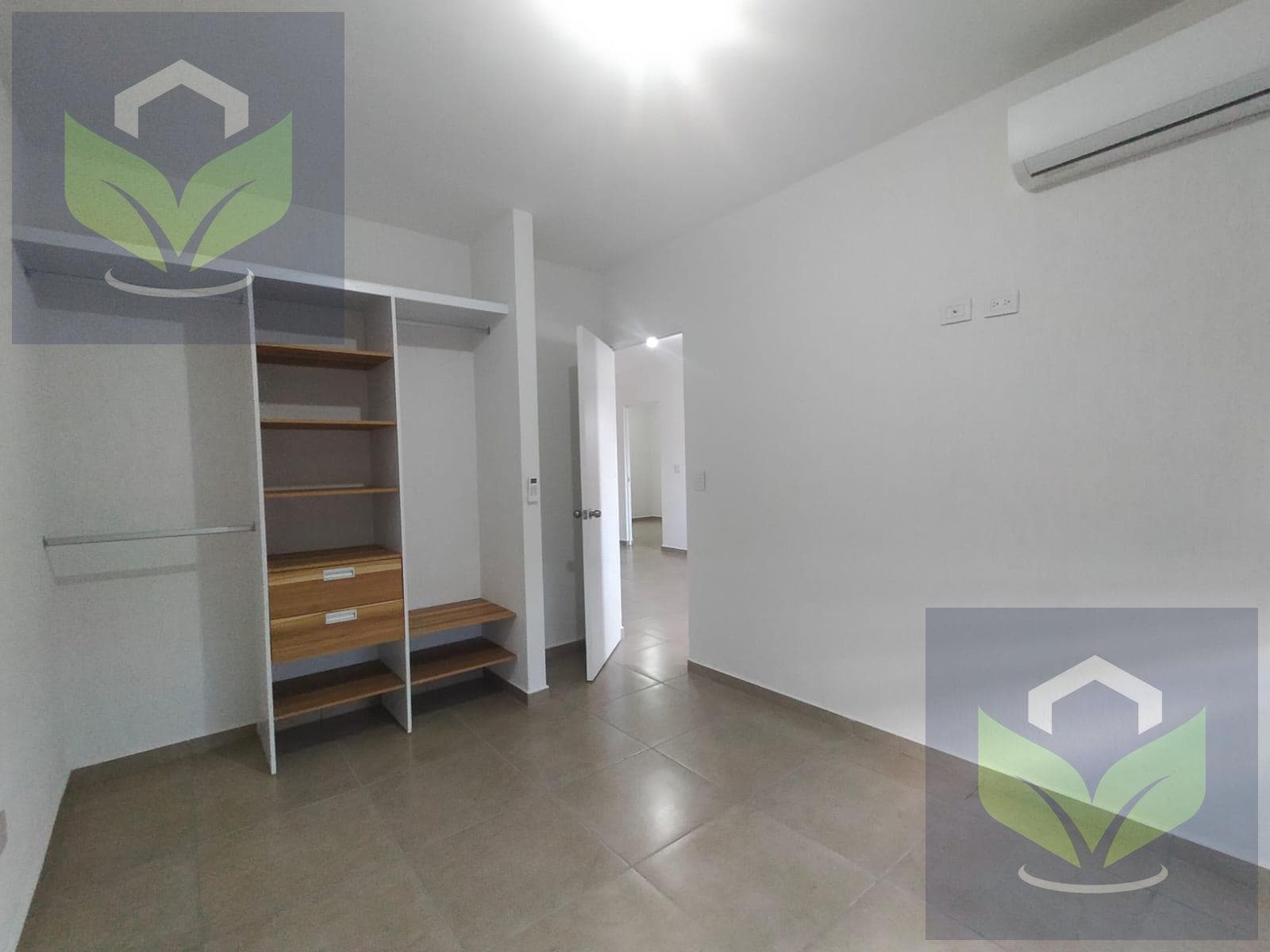 Apartment for Rent on Av. 135, Ground Floor - Maderos