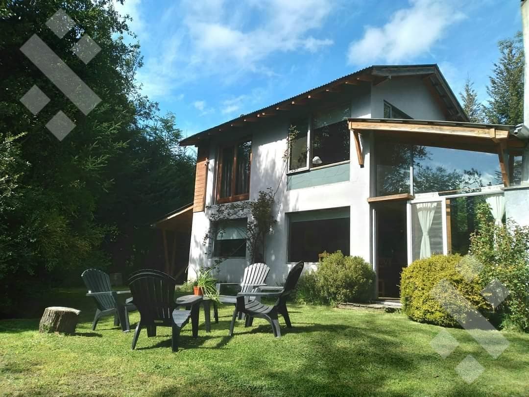 Cabin Rentals - Villa La Angostura