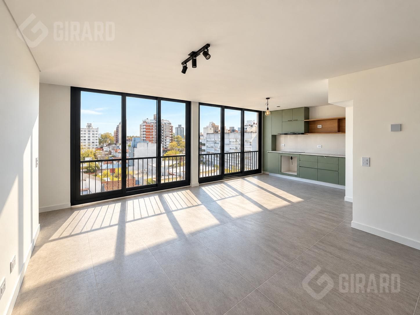 Duplex for sale in an apartment building with a private terrace in the Chauvin area
