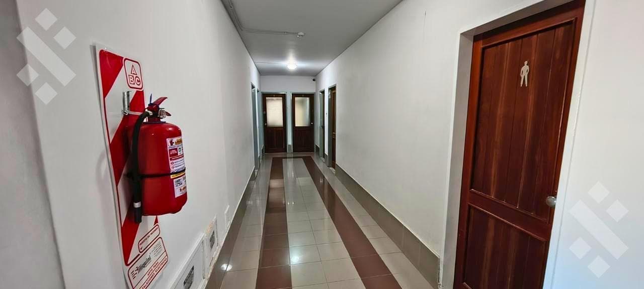 OFFICE FOR RENT - DOWNTOWN - NQN