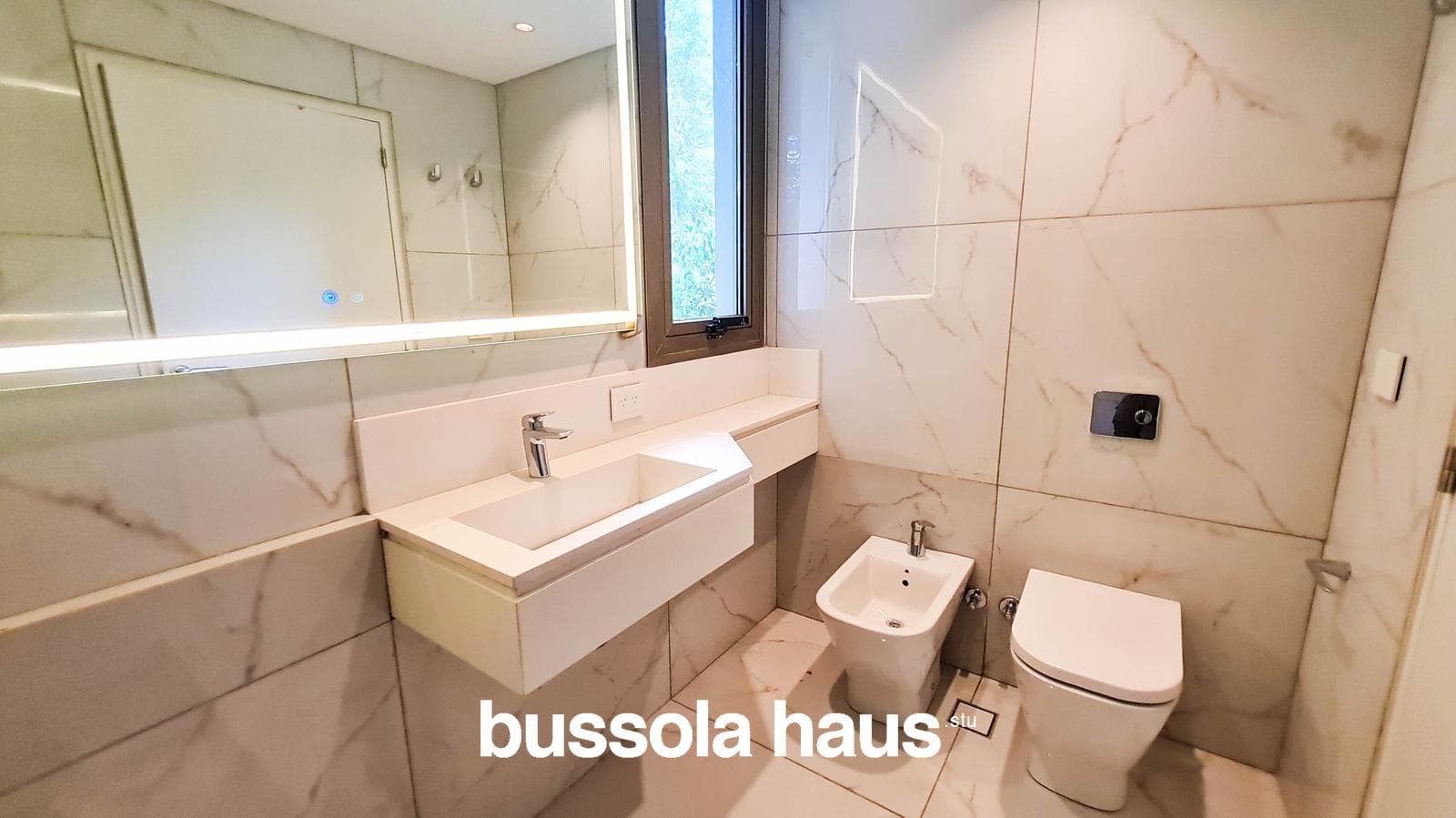 3-bedroom apartment for sale in Palermo.