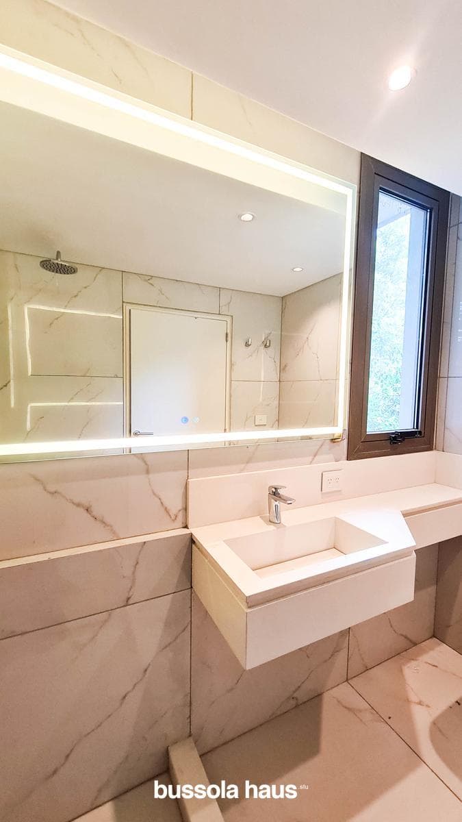 3-bedroom apartment for sale in Palermo.