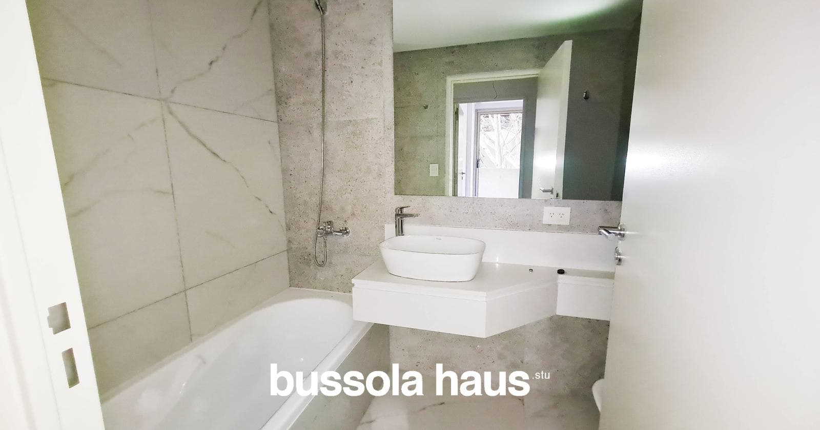 3-room apartment for sale in Palermo.