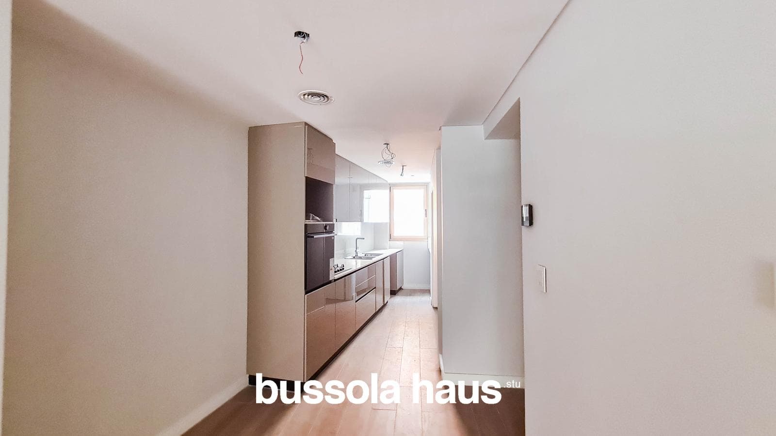3-bedroom apartment with a separate room for sale in Palermo.